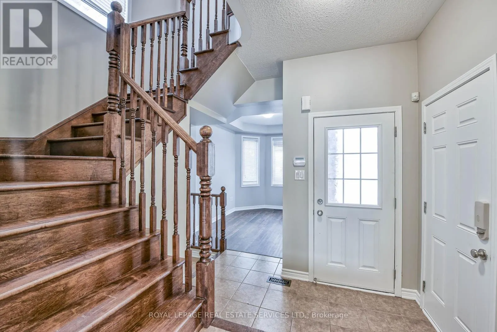 1020 DIEFENBAKER STREET