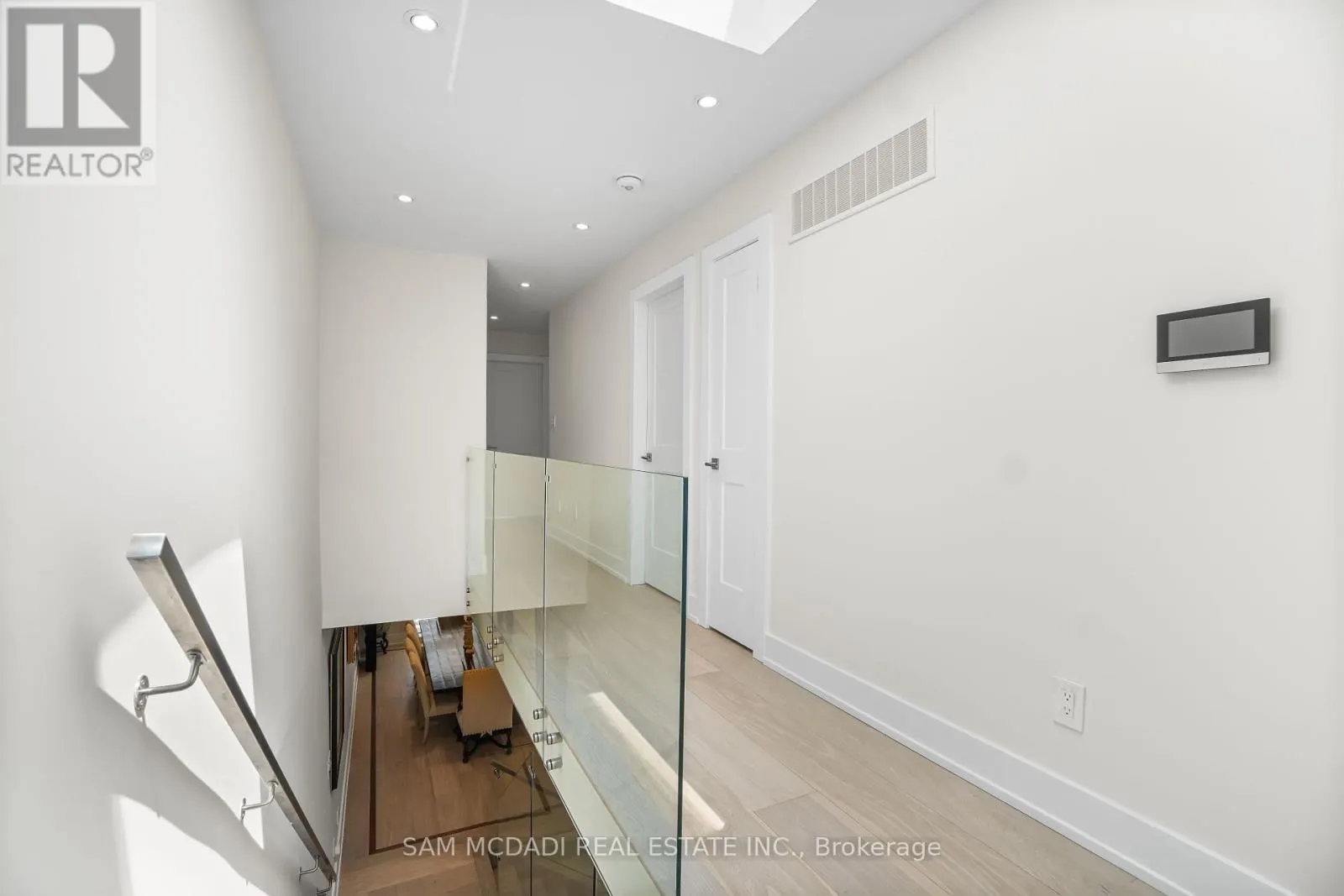 1036 ENOLA AVENUE