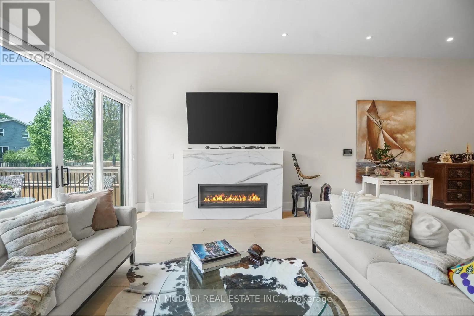 1036 ENOLA AVENUE