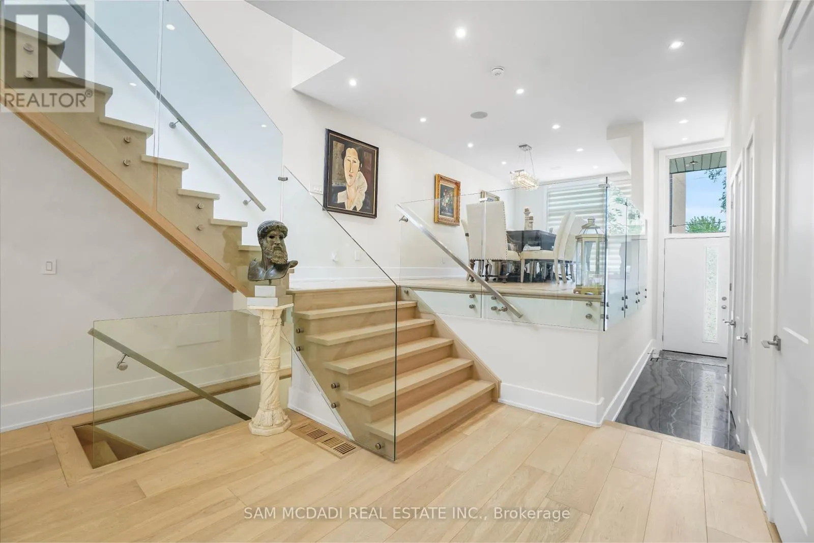 1036 ENOLA AVENUE
