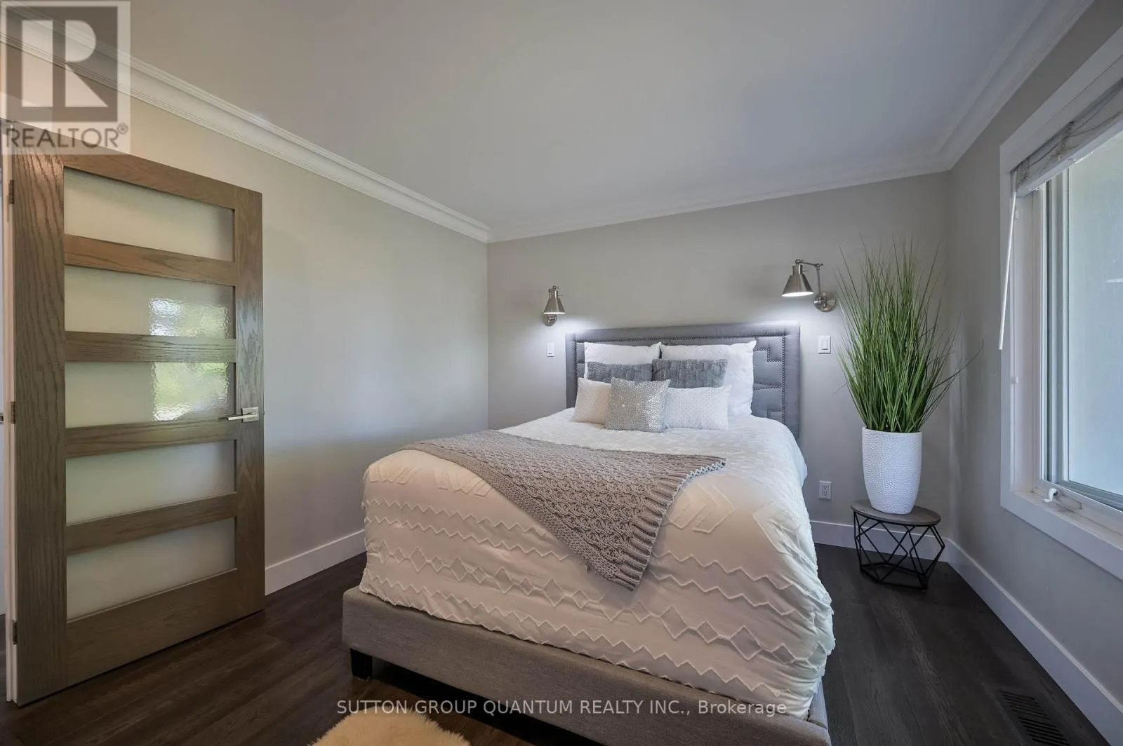 390 WENDALL PLACE