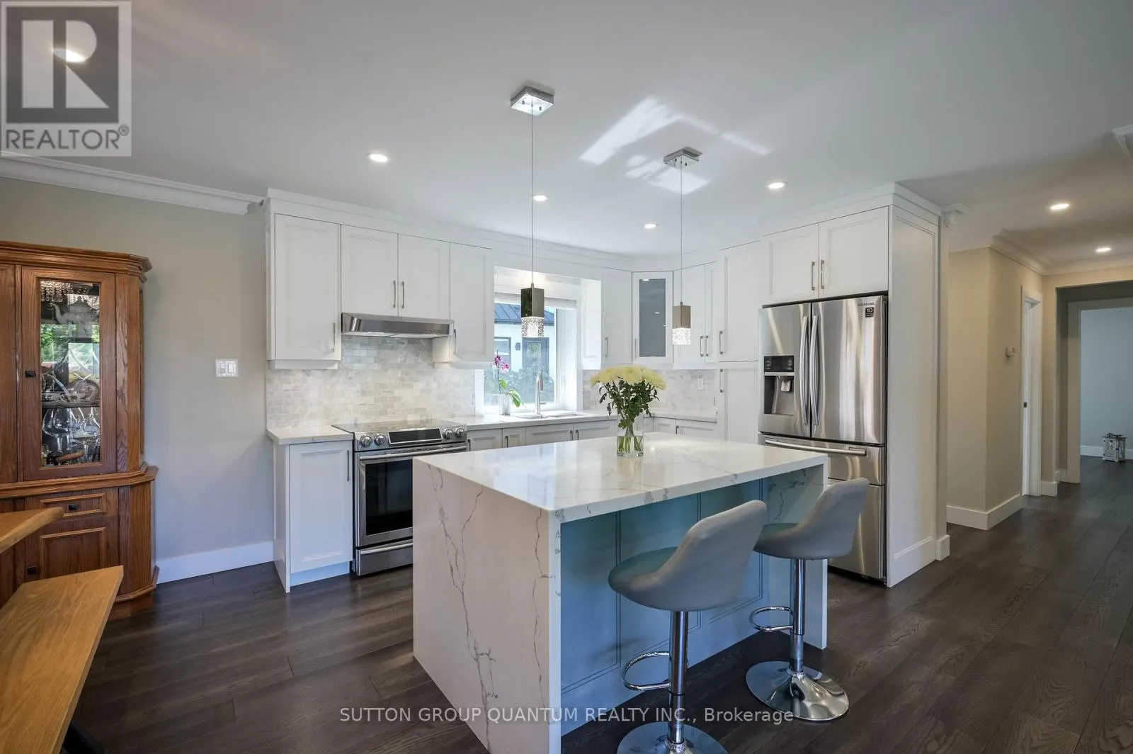 390 WENDALL PLACE