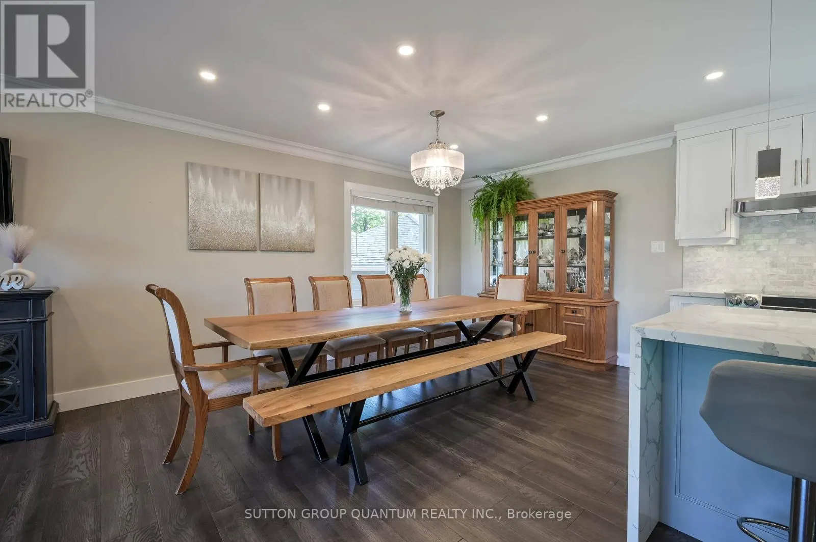 390 WENDALL PLACE