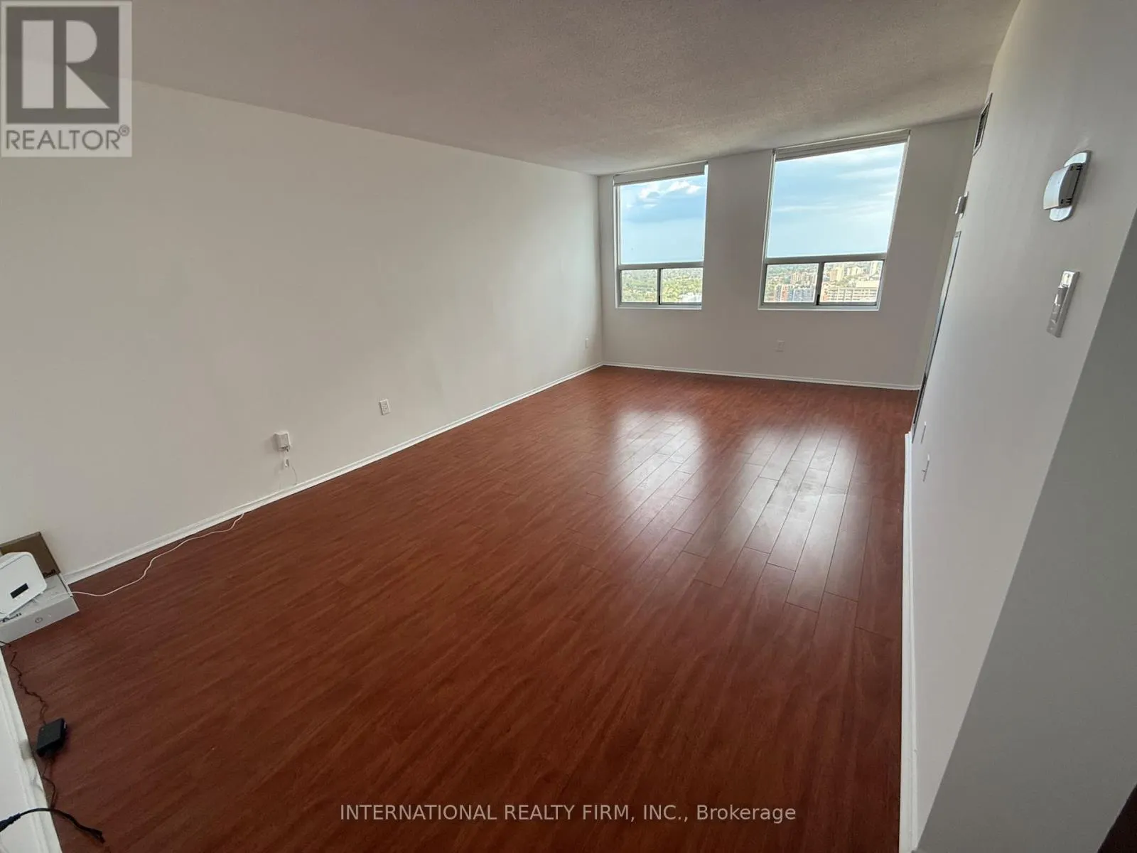 PH02 - 3650 KANEFF CRESCENT