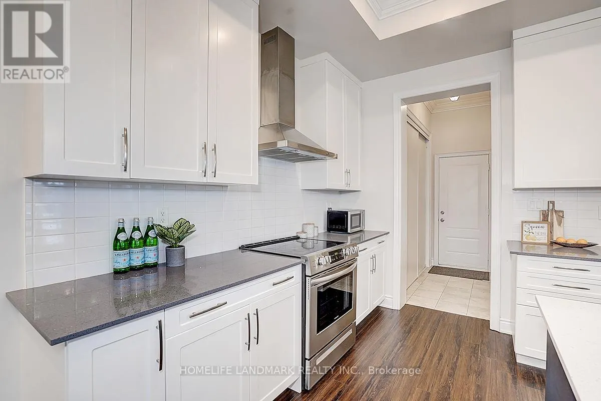 1301 FELICITY GARDENS