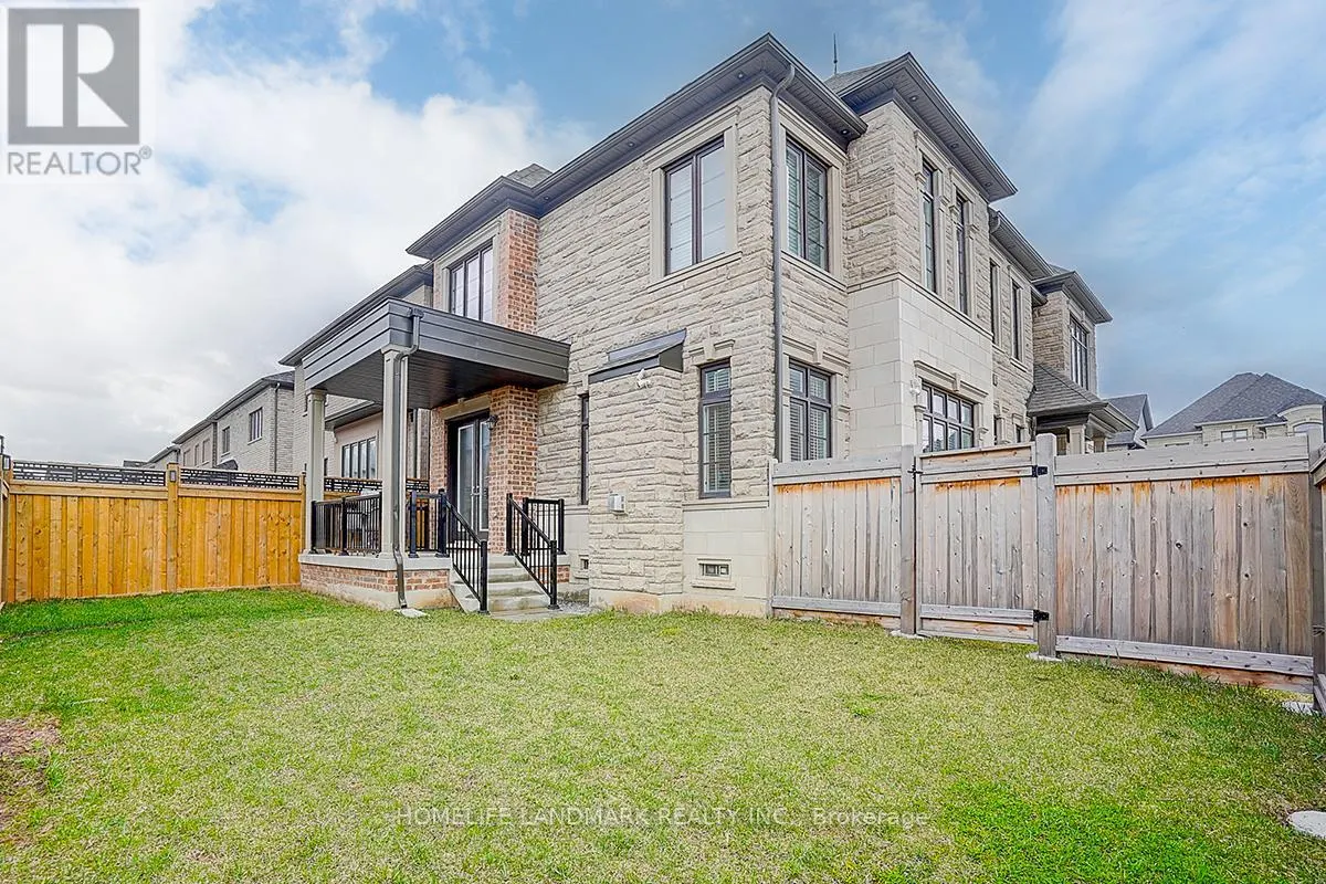 1301 FELICITY GARDENS