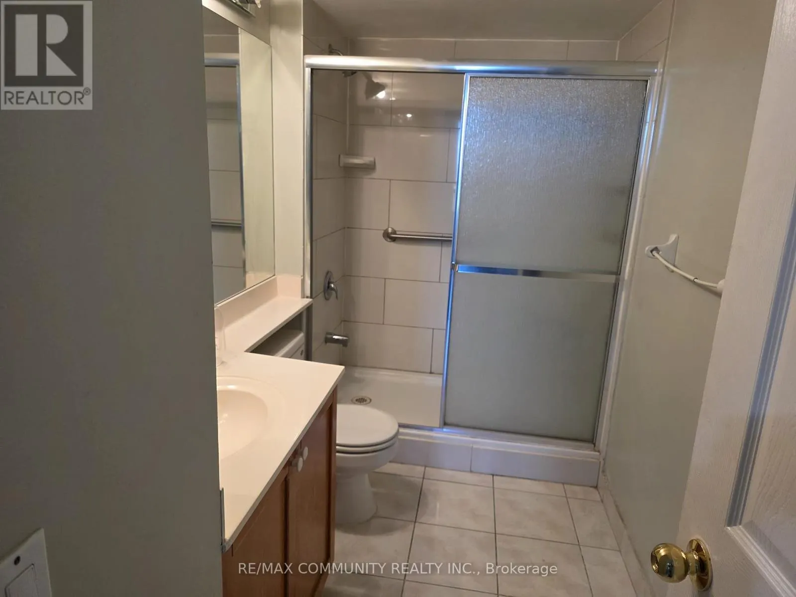 1015 - 55 STRATHAVEN DRIVE