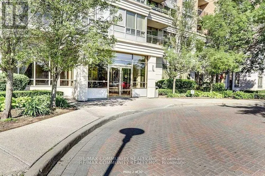 1015 - 55 STRATHAVEN DRIVE