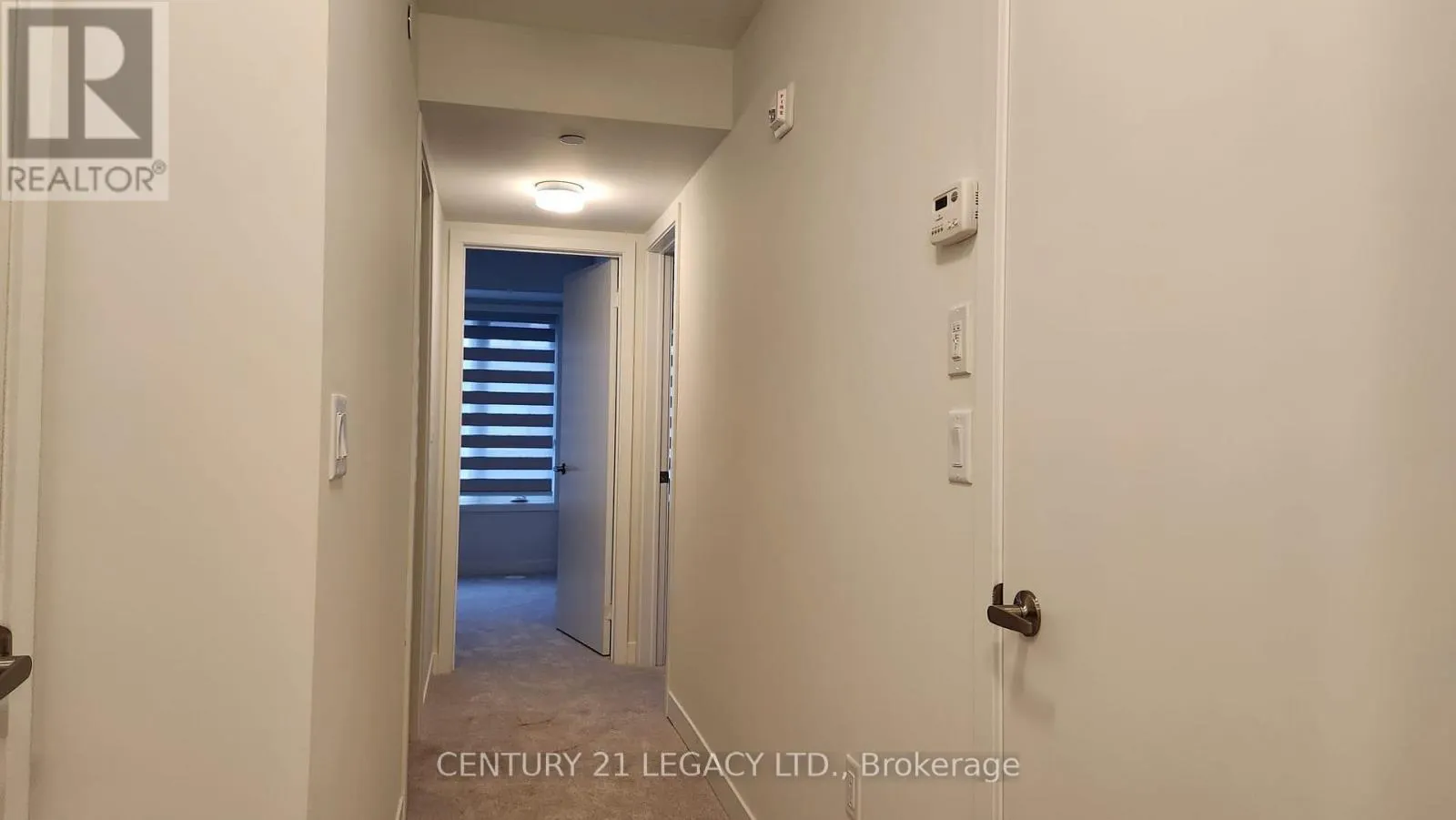 11 - 3415 RIDGEWAY DRIVE