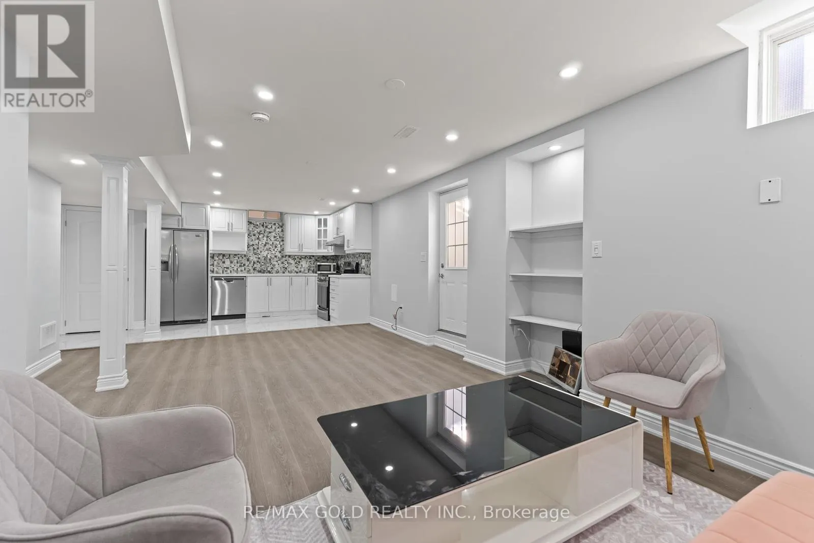 2 HELMAN ROAD