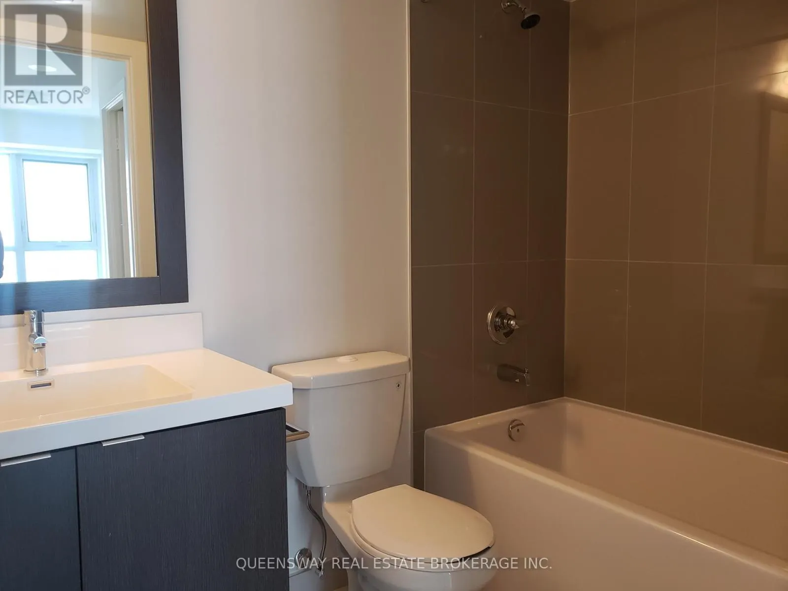 UNIT #1504 - 7 MABELLE AVENUE
