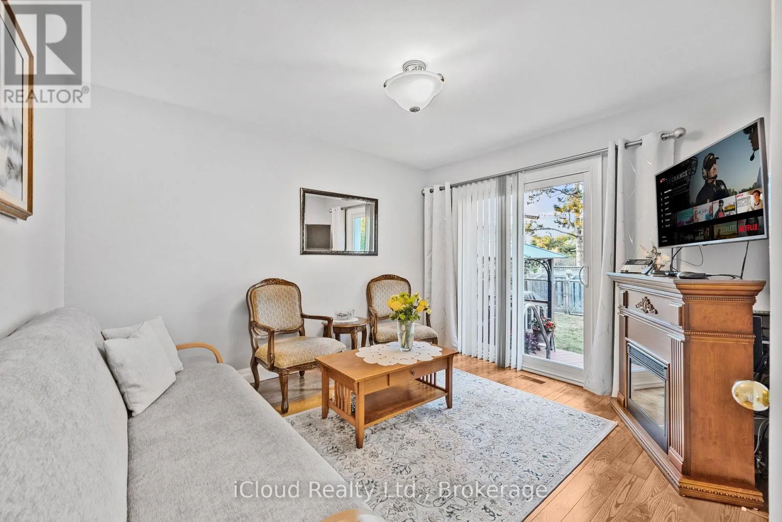 52 KIMBARK DRIVE N