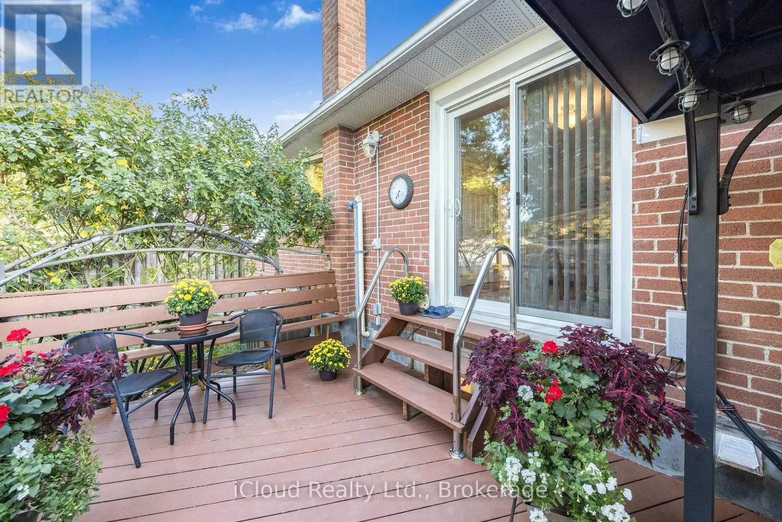 52 KIMBARK DRIVE N