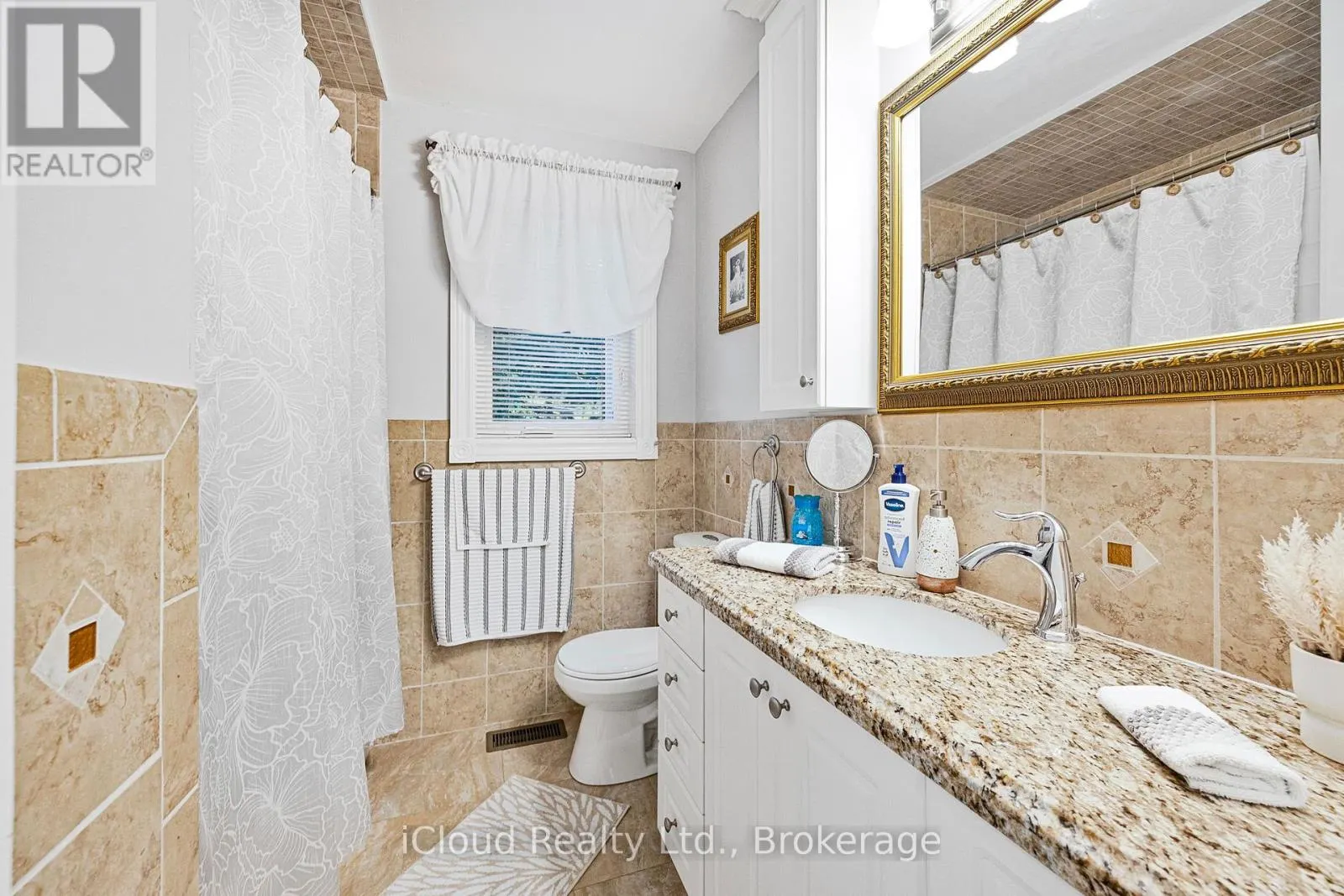 52 KIMBARK DRIVE N