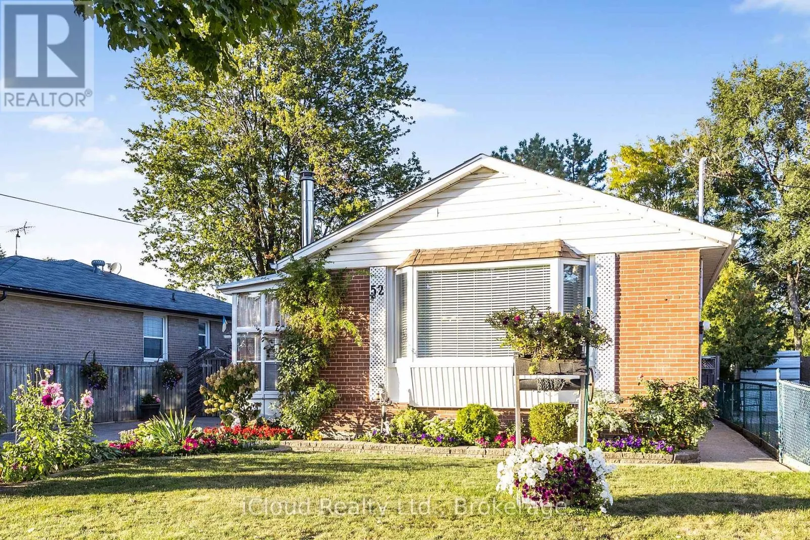 52 KIMBARK DRIVE N