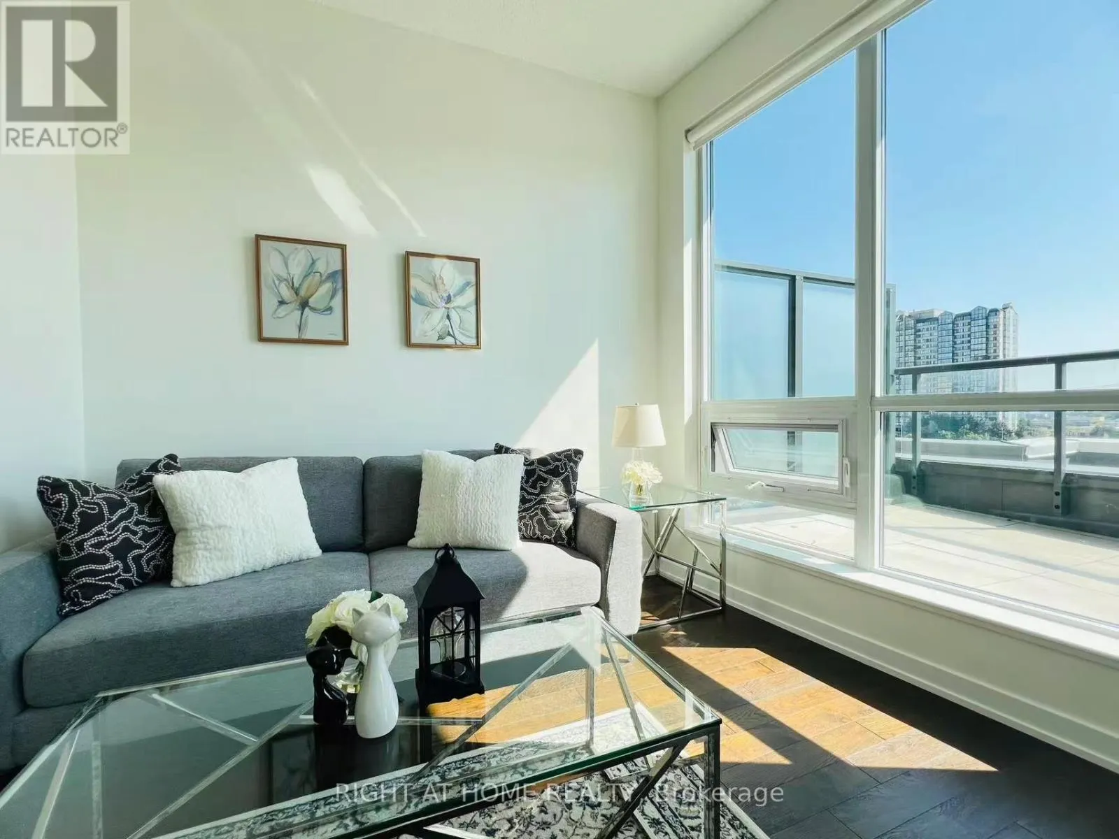407 - 4011 BRICKSTONE MEWS