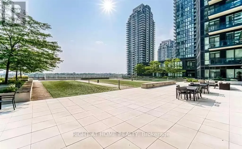 407 - 4011 BRICKSTONE MEWS