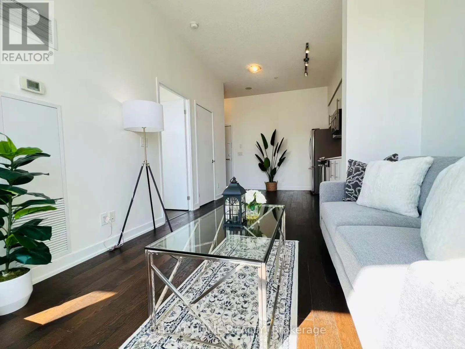 407 - 4011 BRICKSTONE MEWS