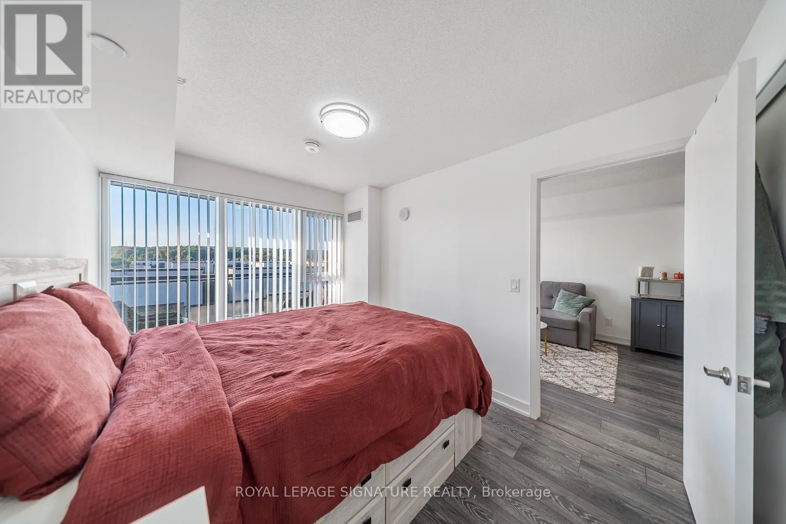 A509 - 1117 COOKE BOULEVARD