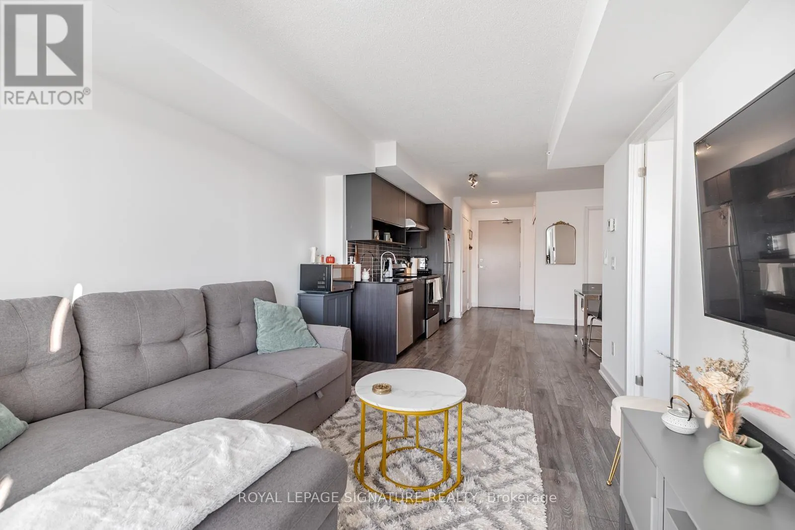 A509 - 1117 COOKE BOULEVARD