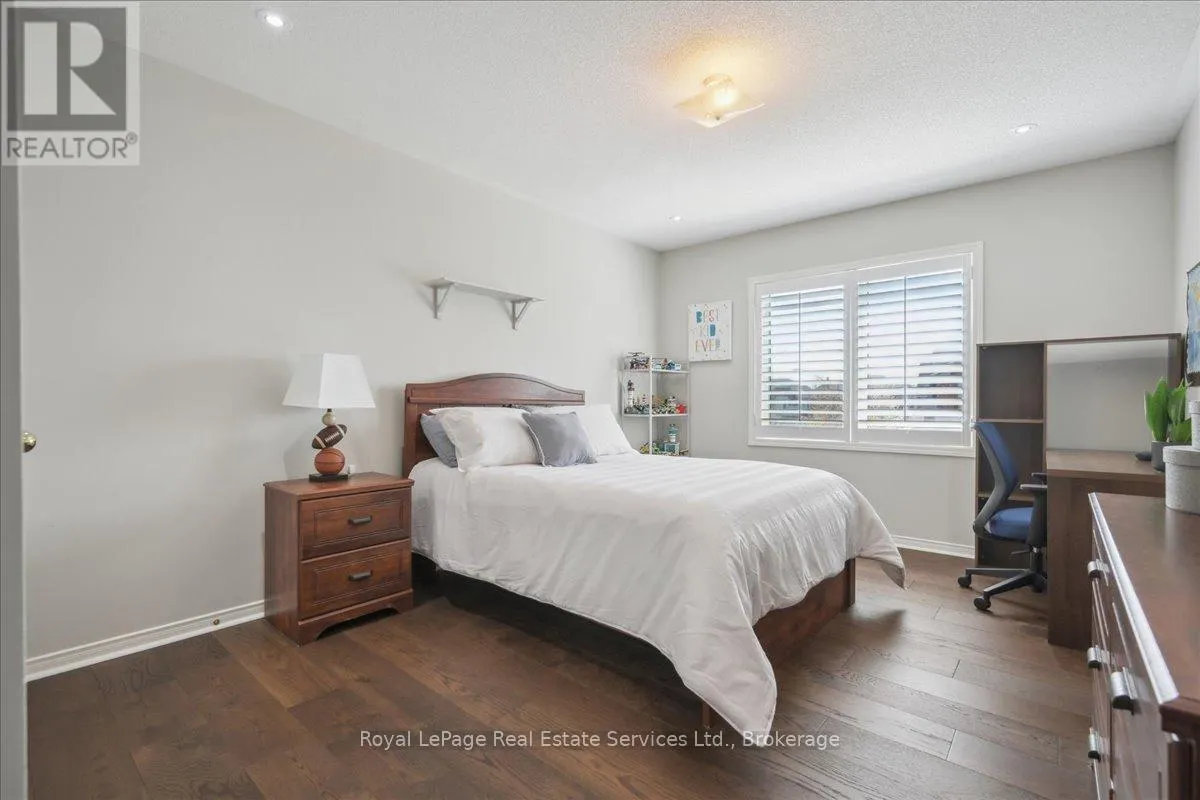4737 DEFOREST CRESCENT