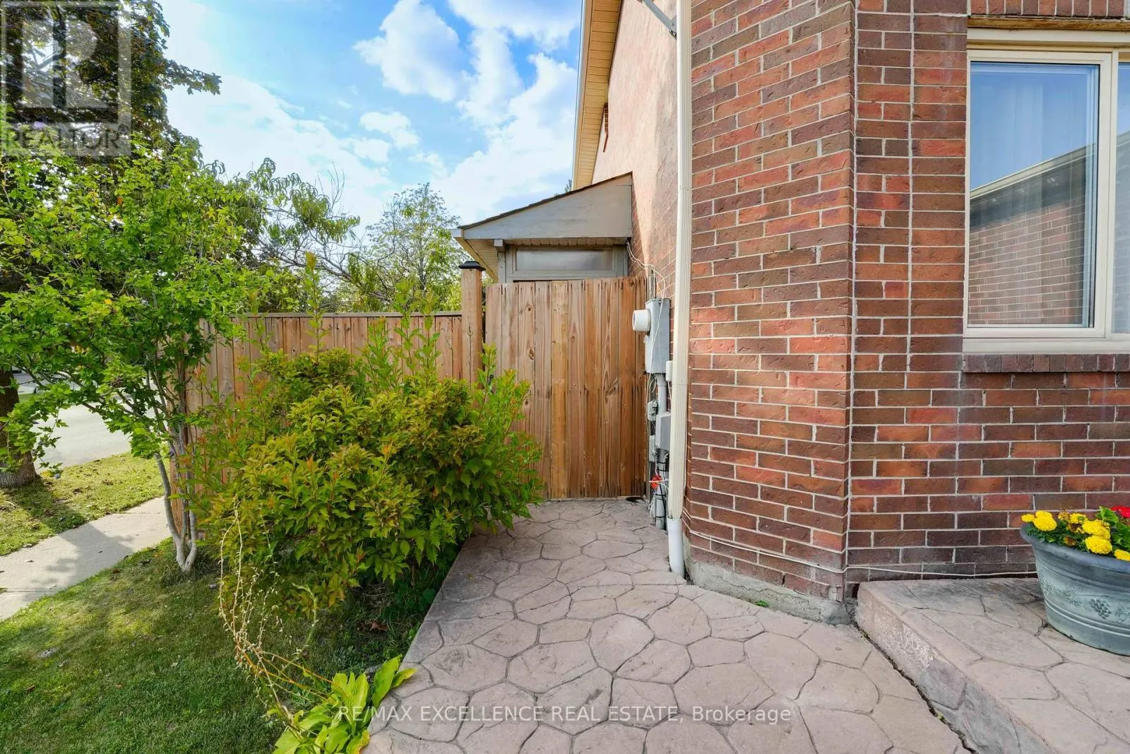 99 CASTLEHILL ROAD