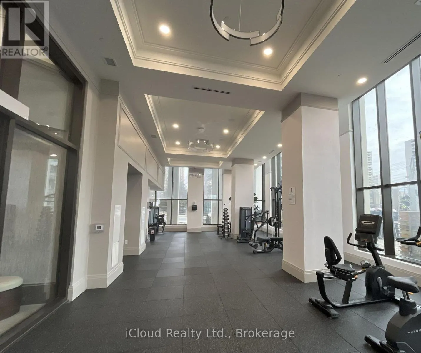 1104 - 30 ELM DRIVE