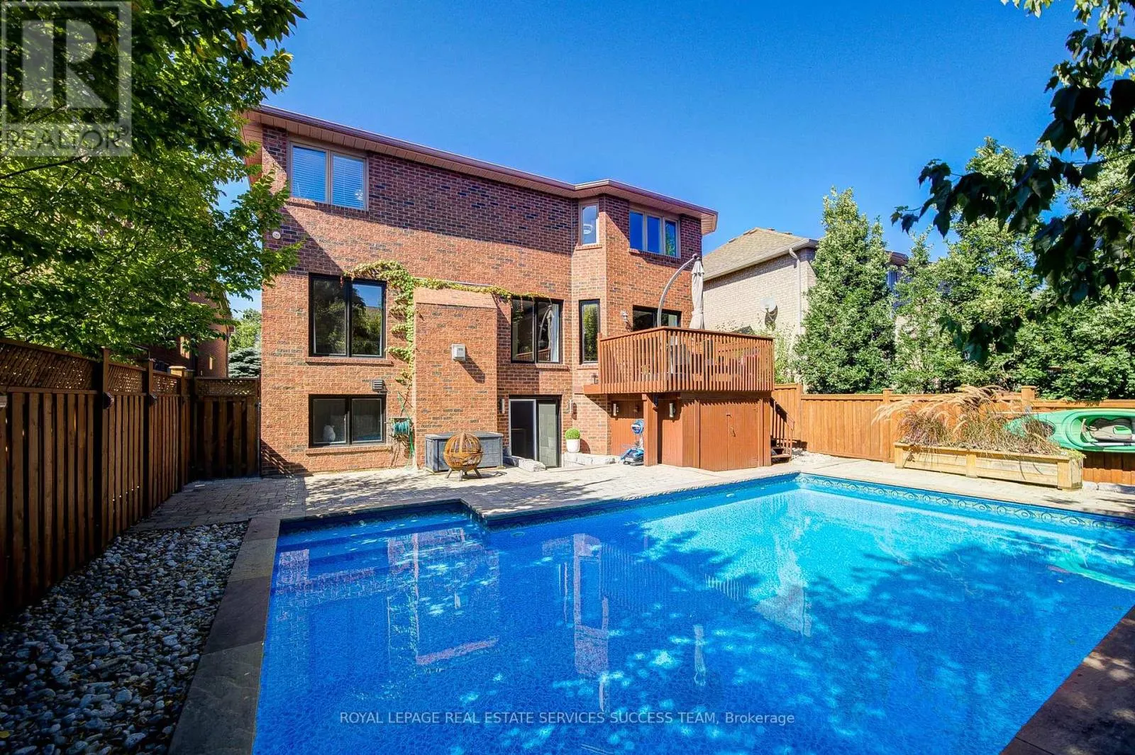 1378 BAYSHIRE DRIVE