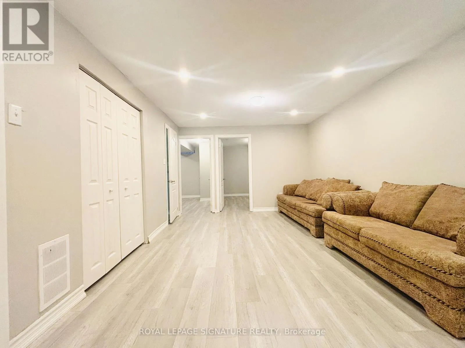 BSMT - 3863 SKYVIEW STREET