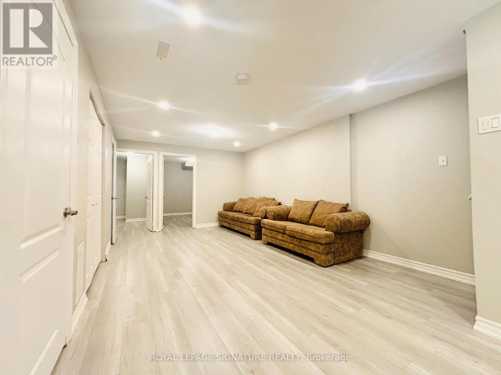 BSMT - 3863 SKYVIEW STREET