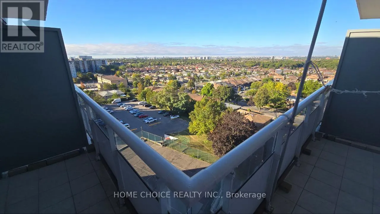 921 - 3460 KEELE STREET W