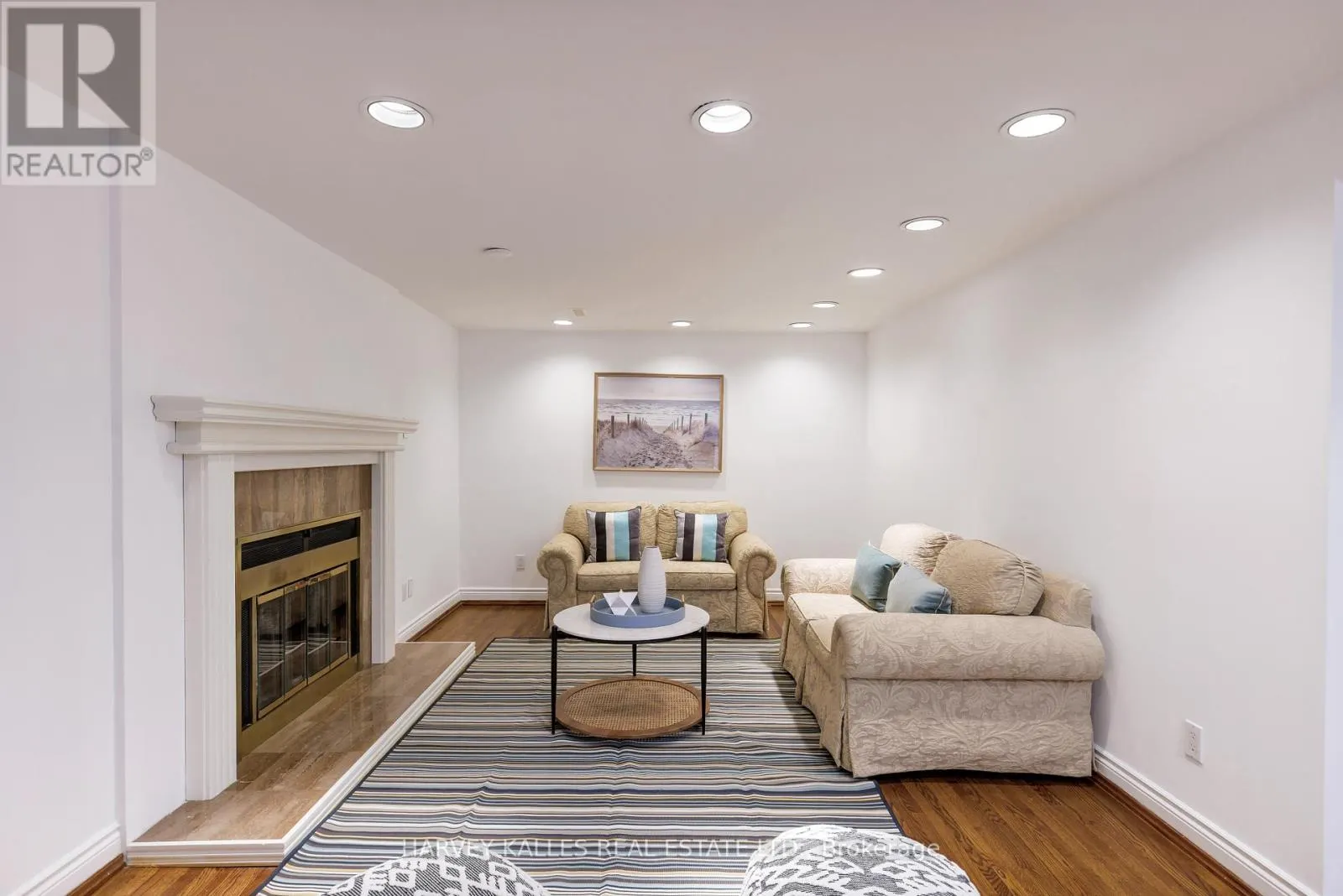 16 ROBALDON ROAD