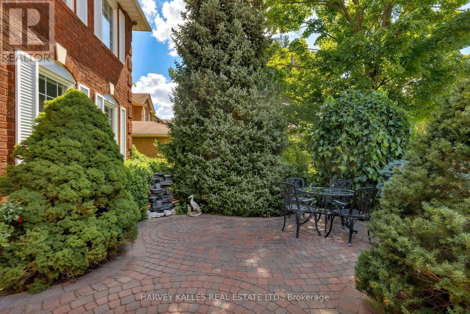 16 ROBALDON ROAD