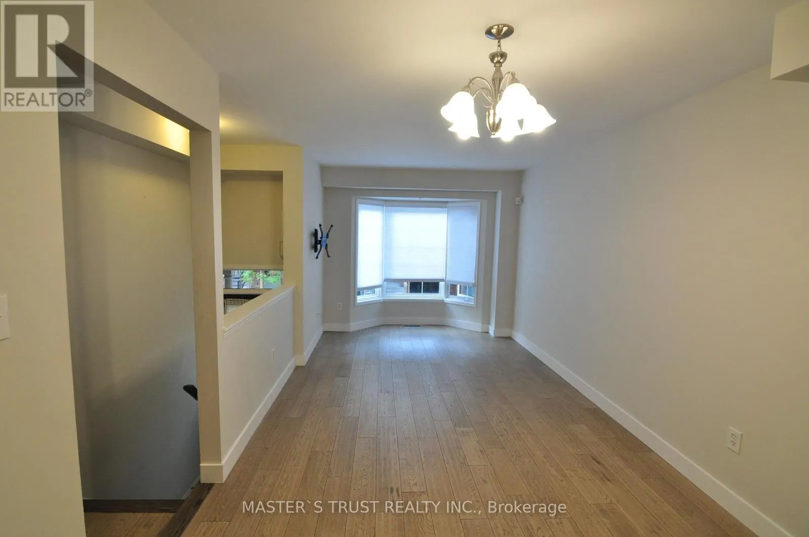 18 - 1168 ARENA ROAD