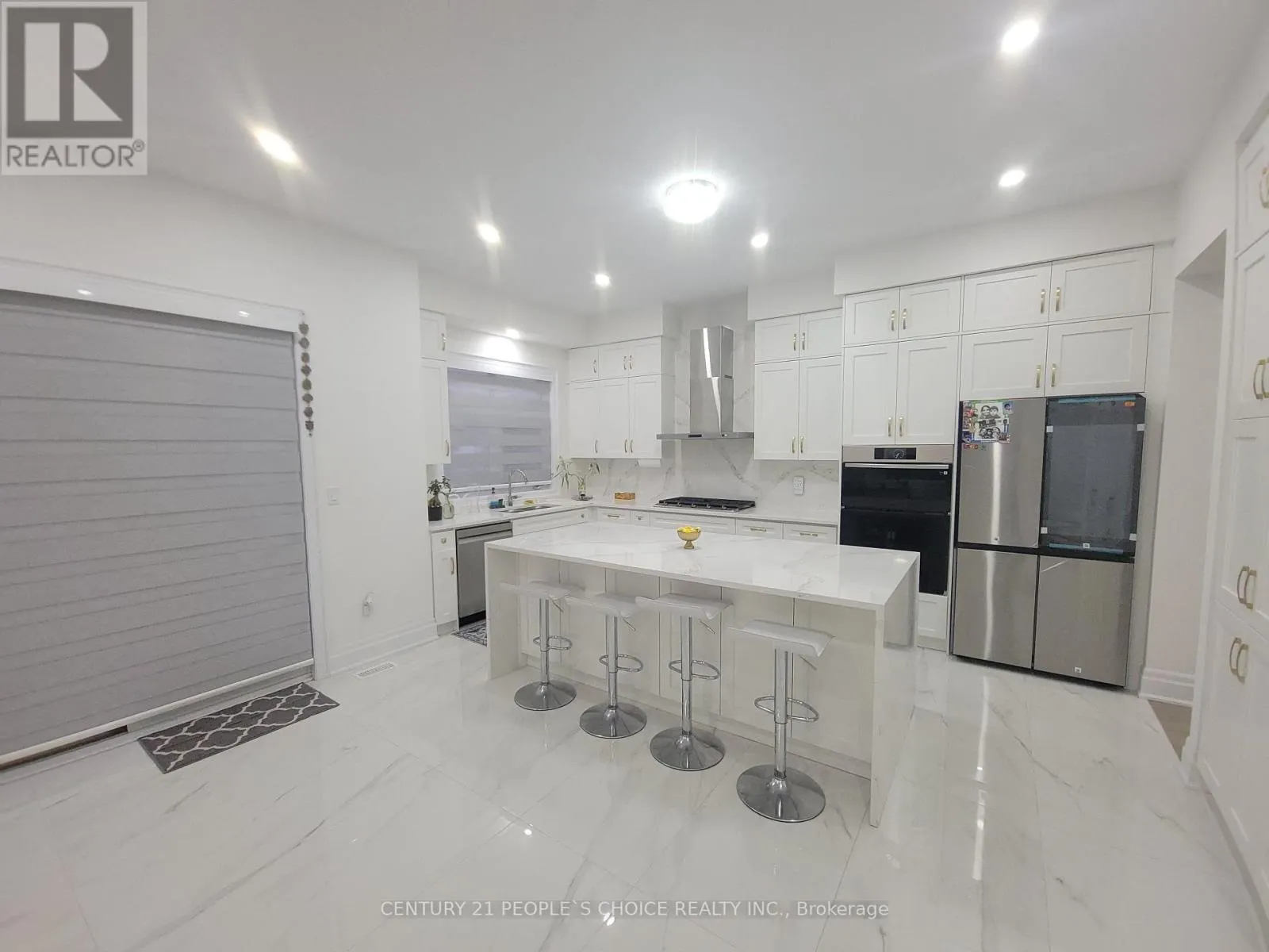 3253 DOVE DRIVE