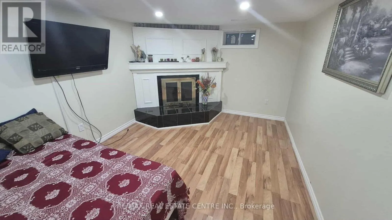 BASEMENT - 1290 CONSORT CRESCENT