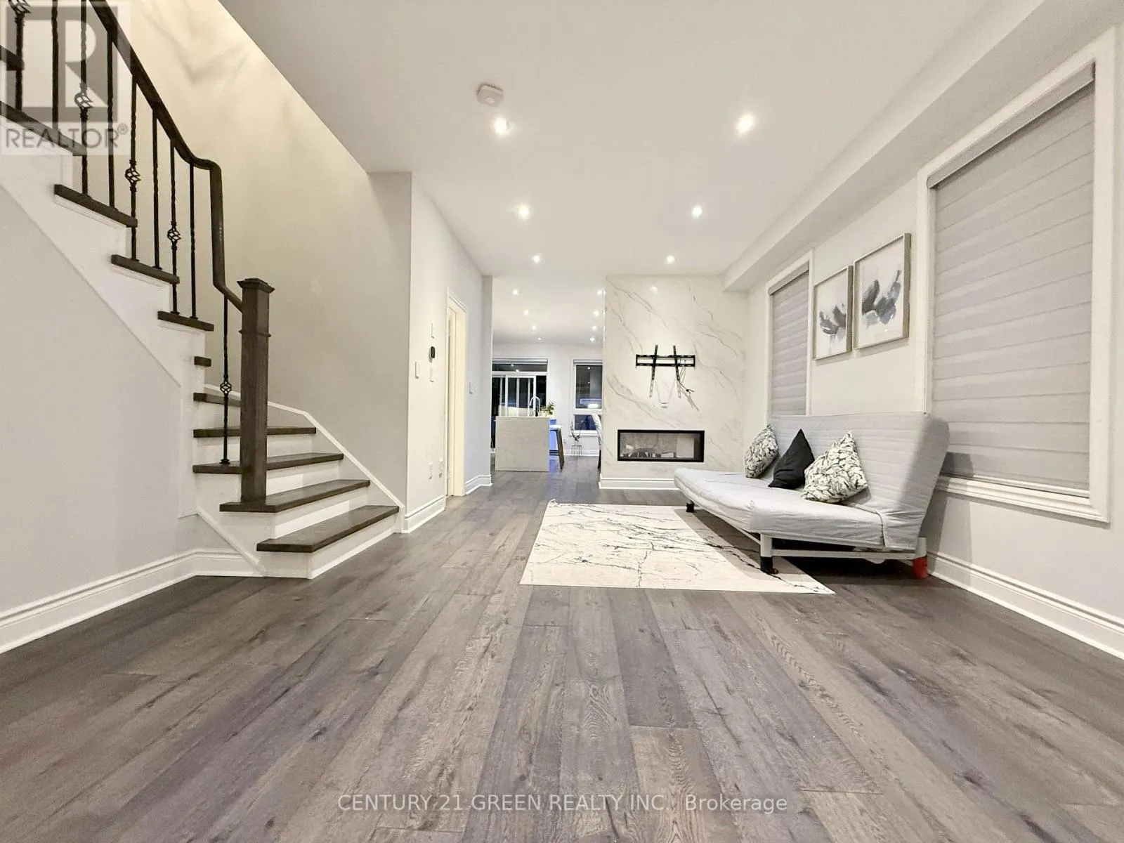7328 CORK TREE ROW