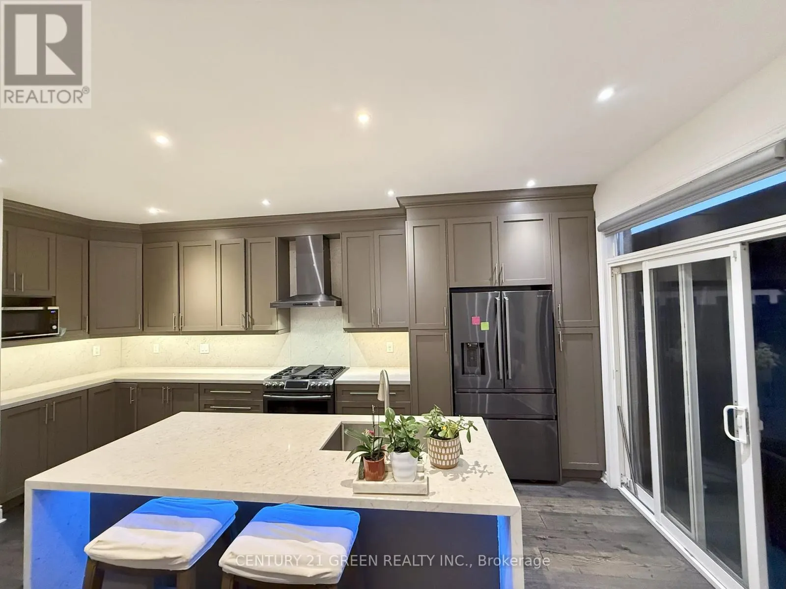 7328 CORK TREE ROW