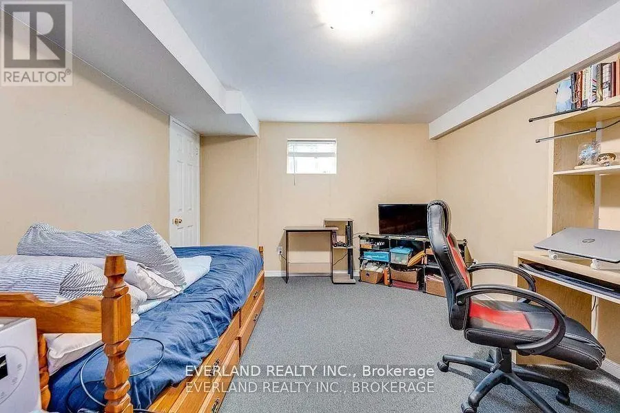 249 NOTTINGHAM DR DRIVE