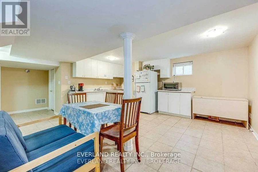 249 NOTTINGHAM DR DRIVE