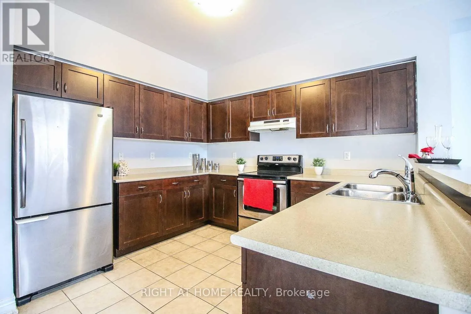 26 - 5992 TURNEY DRIVE