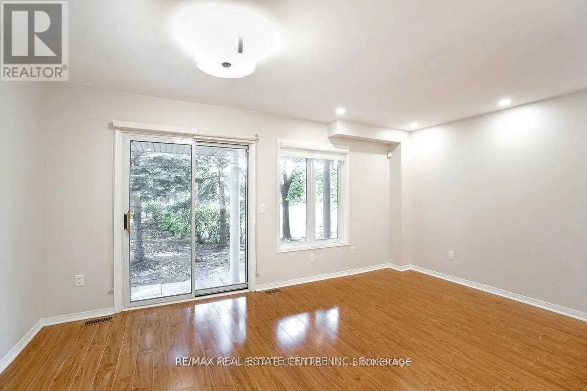92 - 833 SCOLLARD COURT
