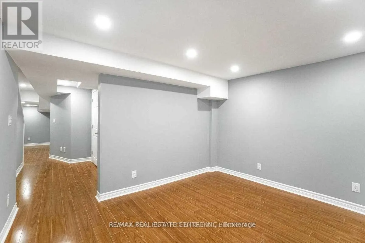 92 - 833 SCOLLARD COURT