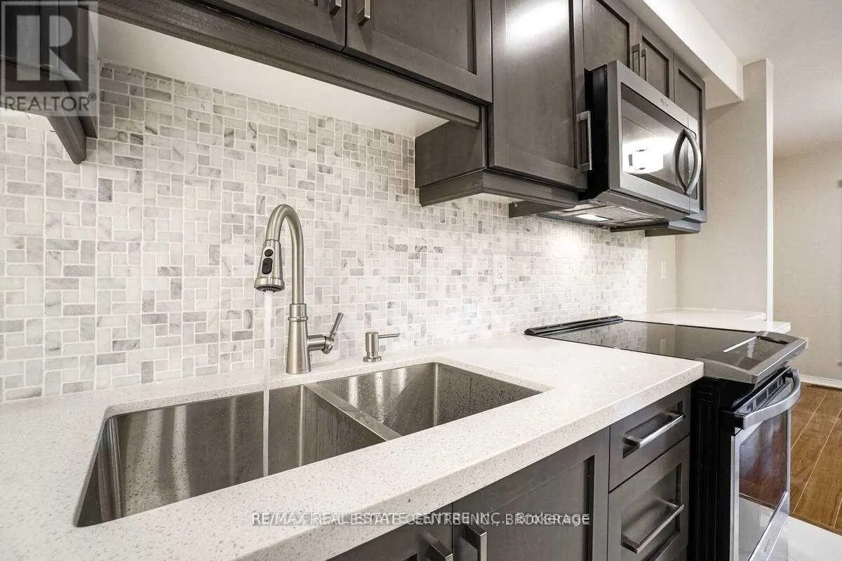 92 - 833 SCOLLARD COURT