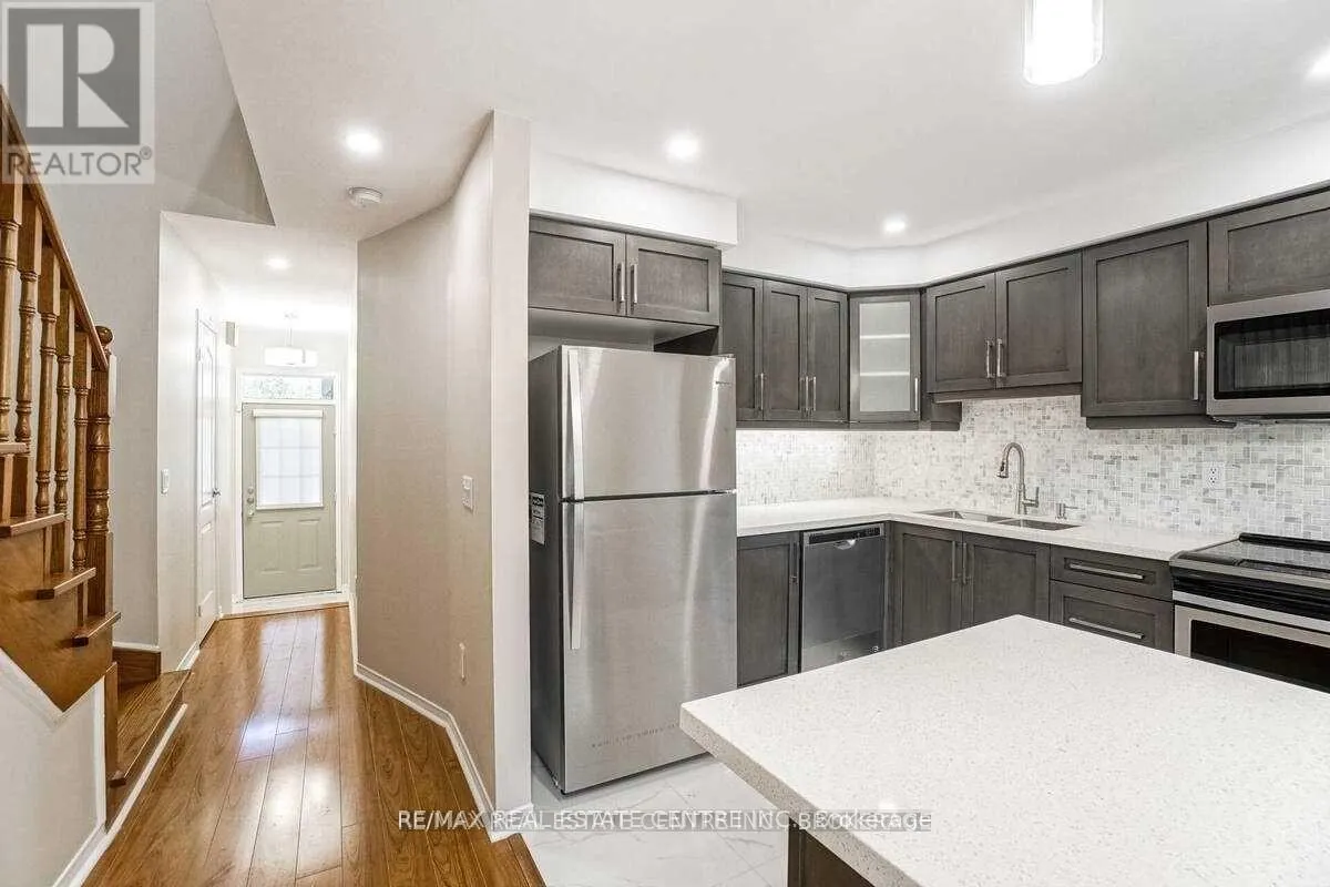92 - 833 SCOLLARD COURT
