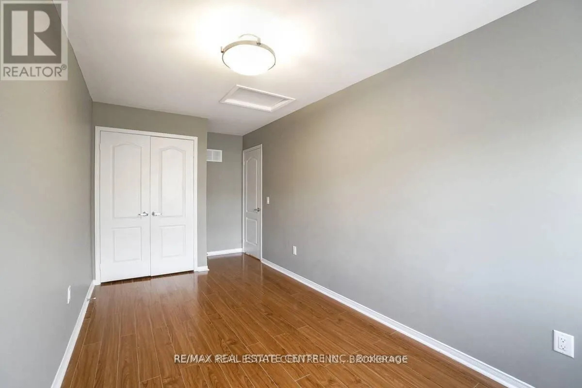 92 - 833 SCOLLARD COURT