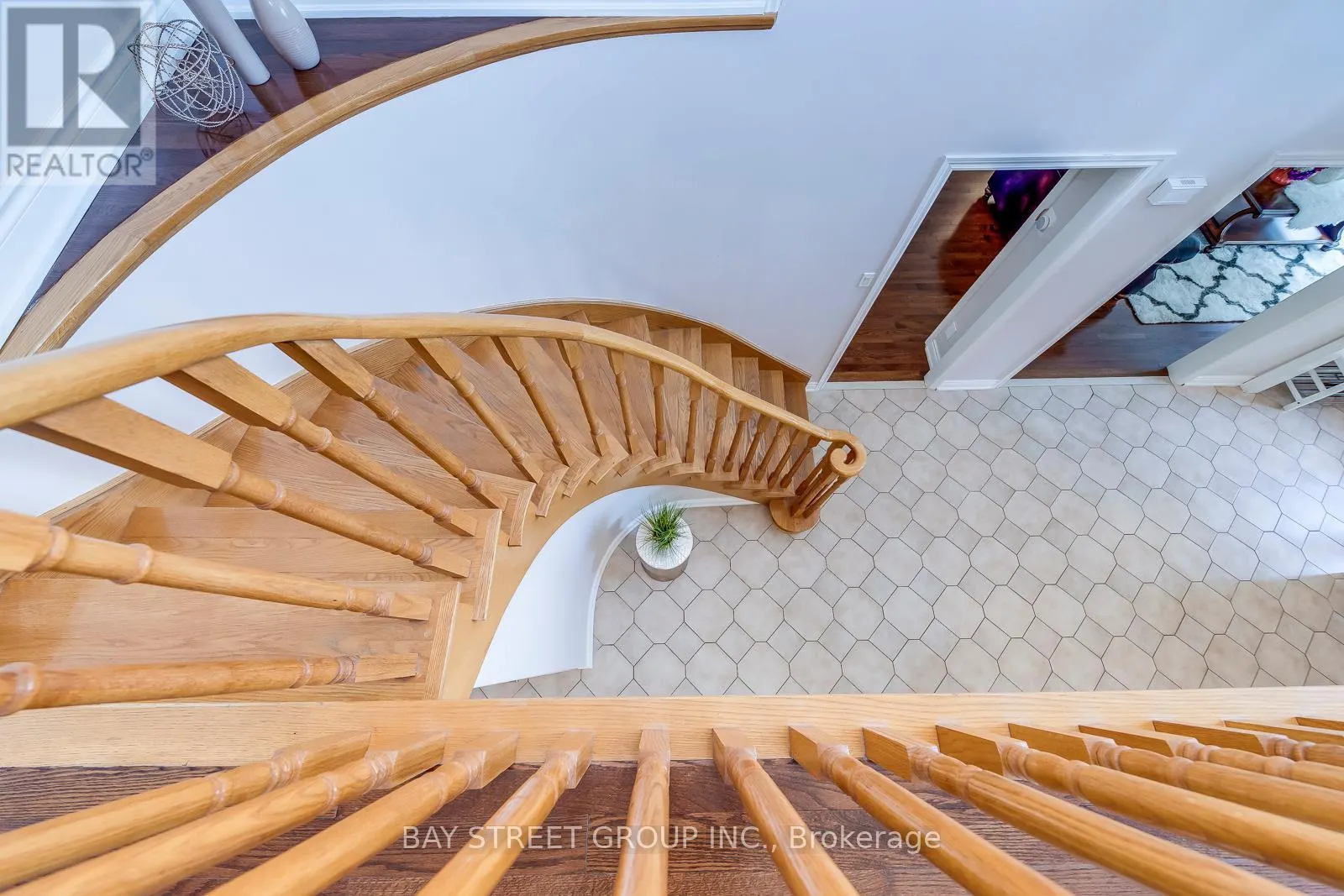1394 PEARTREE CIRCLE