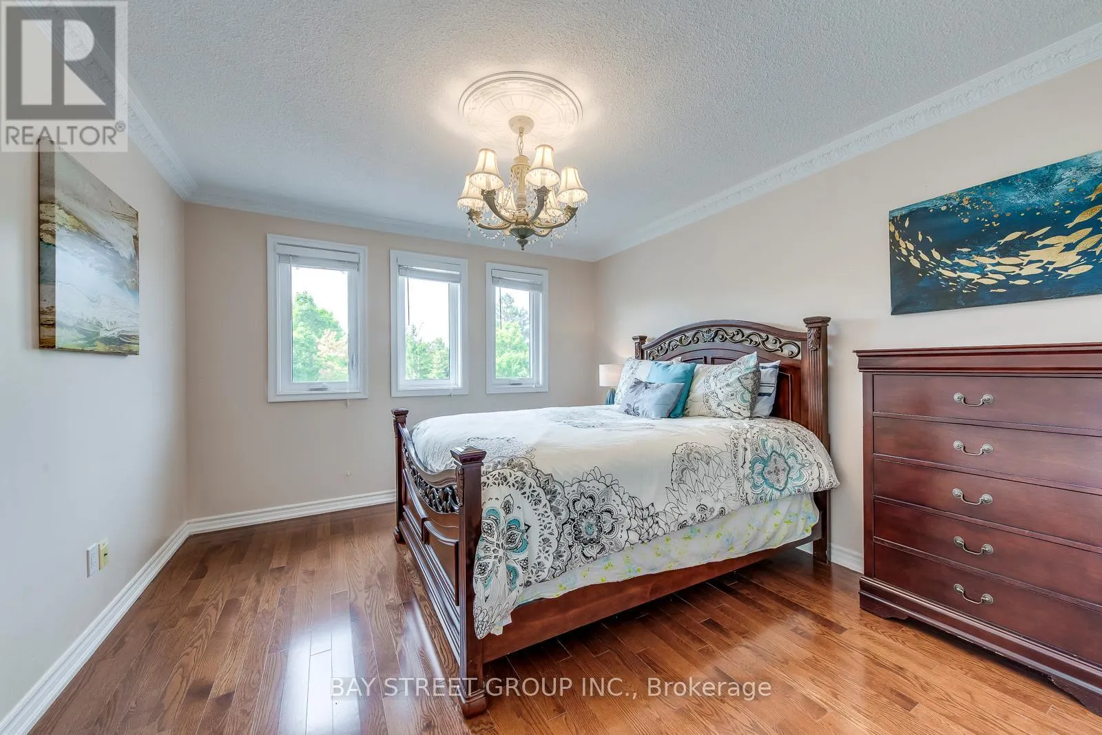 1394 PEARTREE CIRCLE