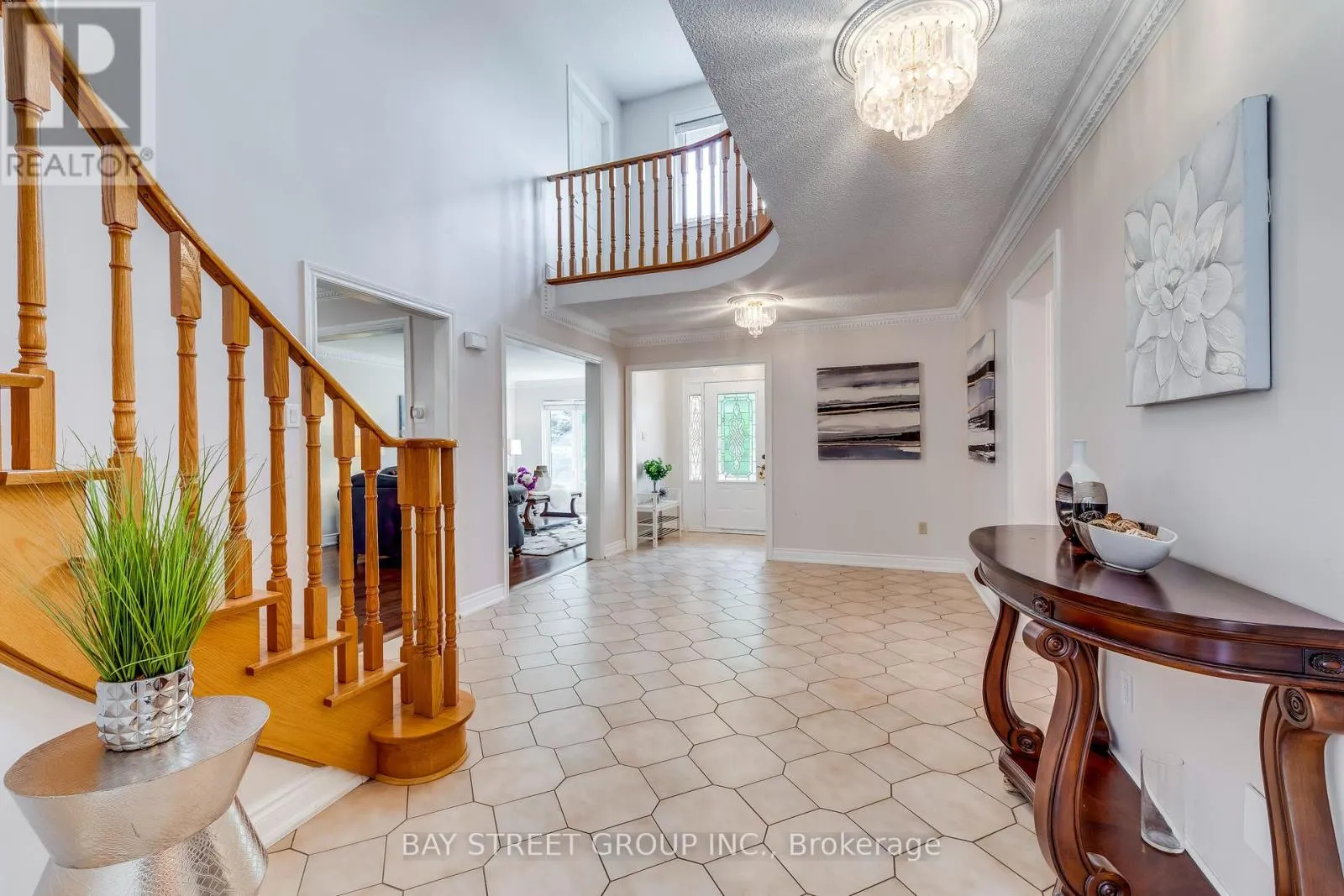 1394 PEARTREE CIRCLE