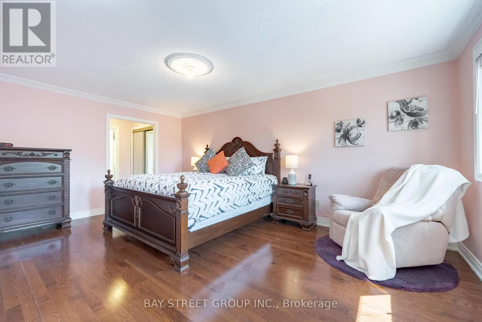 1394 PEARTREE CIRCLE
